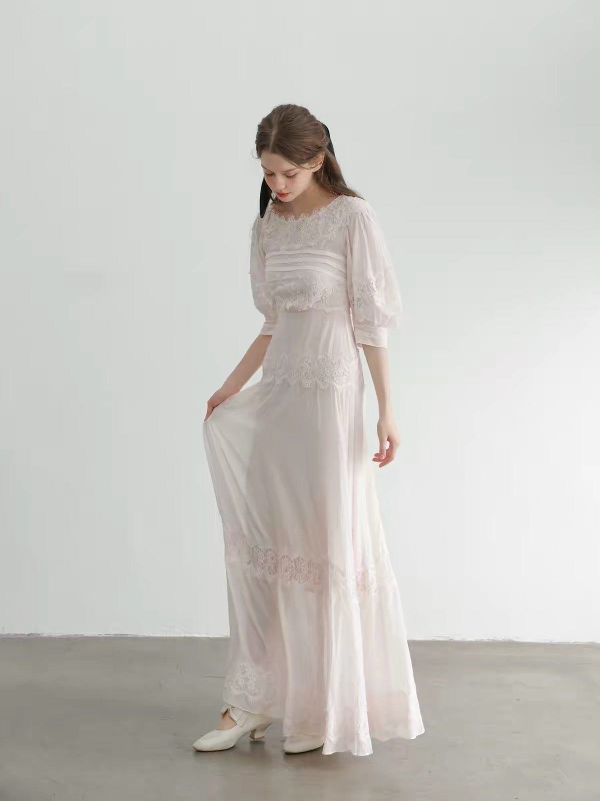 Blush Letter